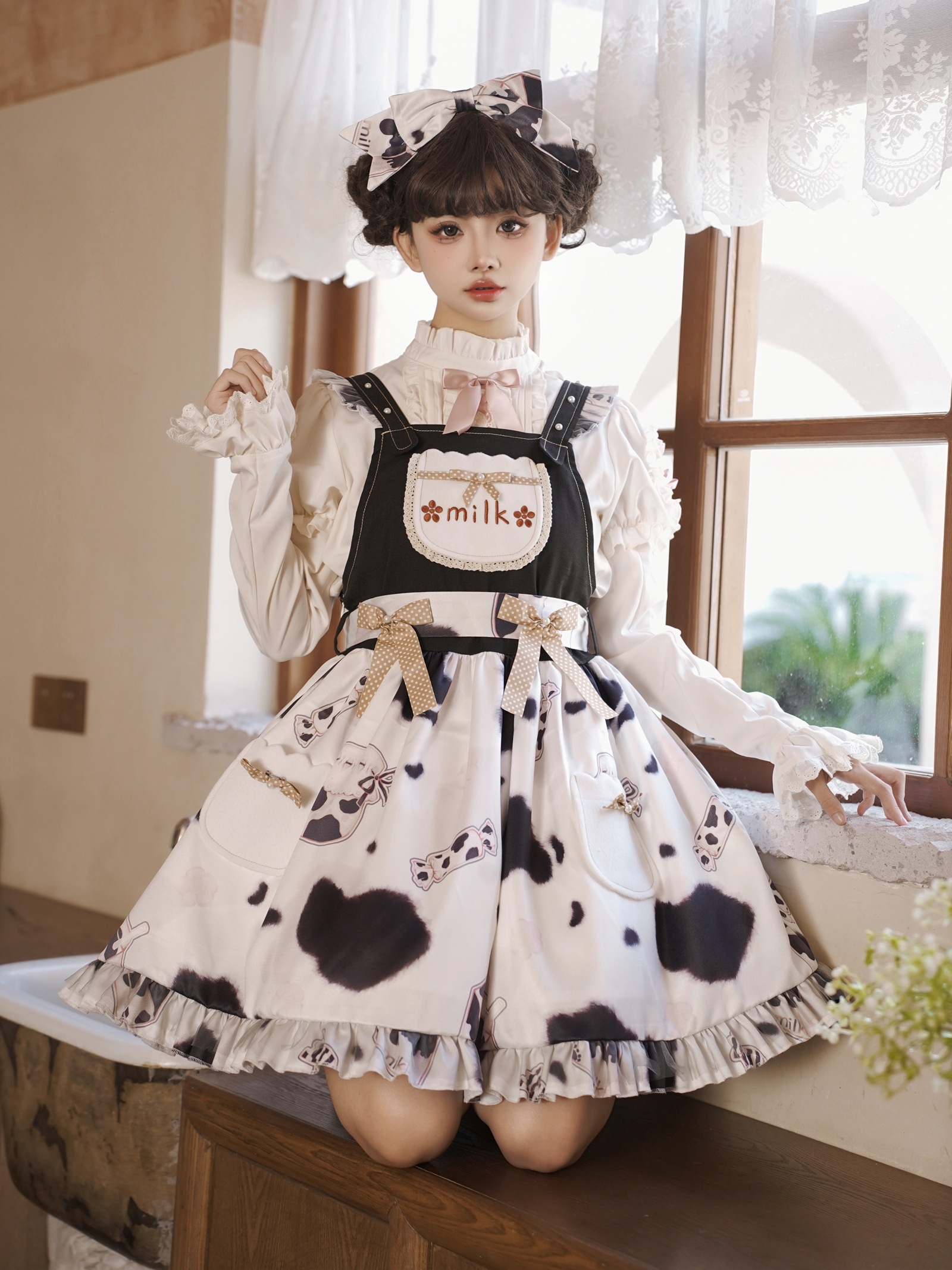 lolita地雷パーカーロリータ ワンピース ゴスロリドレススウィートミルクシュガースカートカウロリータドレスハイウエストサスペンダースカート