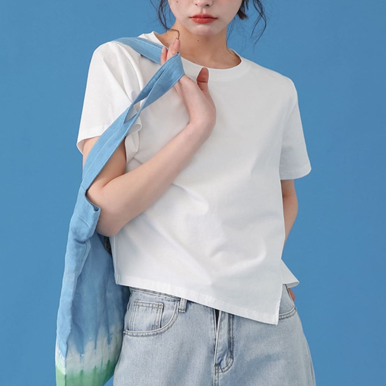 アシンメトリー ショート丈 Tシャツ メンズライク マニッシュ ラウンドネック 半袖 カットソー シンプル 袖あり 半袖 かわいい 大人可愛い おしゃれ フェミニン 大人女子 ラブリー フォーマル 個