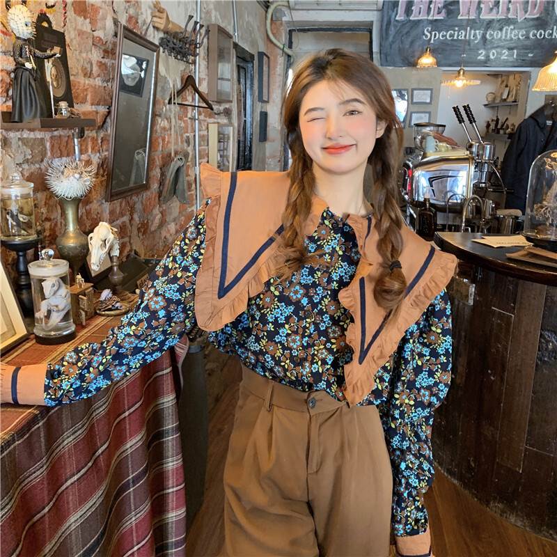 2色 花柄 シャツ ブラウス 長袖 ビッグカラー 襟付き フリル レトロ ガーリー ラブリー かわいい おしゃれ 春 秋 トップス レディース 前開き 韓国 お洒落 大人可愛い ラフ キュート 個性的