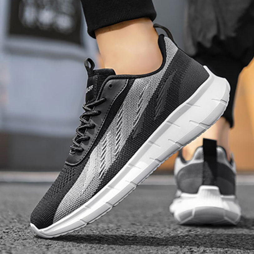 クーポン スニーカー カジュアルシューズ メンズ 黒 おしゃれ 軽量 通気 滑り止め ファッション 通勤 通学 男性用 歩きやすい 履きやすい ローカット レースアップシューズ 無地 シンプル 紳士靴