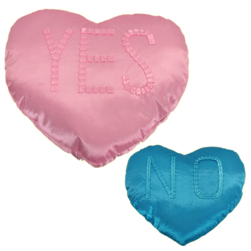 [2点セット] ハートLOVEクッション(LOVE PILLOW) 【 ドッキリグッズ パーティー用品 どっきり おもしろグッズ yesno 宴会グッズ 結婚式二次会 賞品 まくら ジョークグッズ イ 4,833円