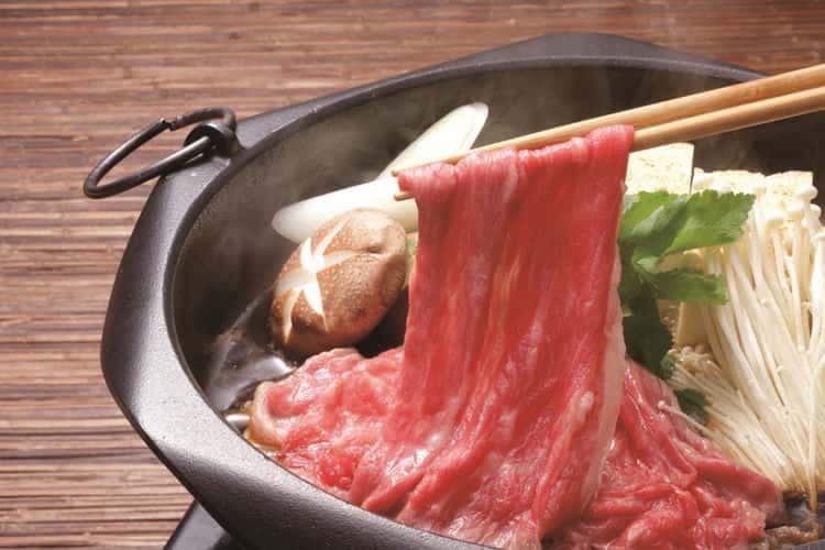 佐賀牛すき焼き しゃぶしゃぶ (モモ バラ300g) 離島は配送不可 130541