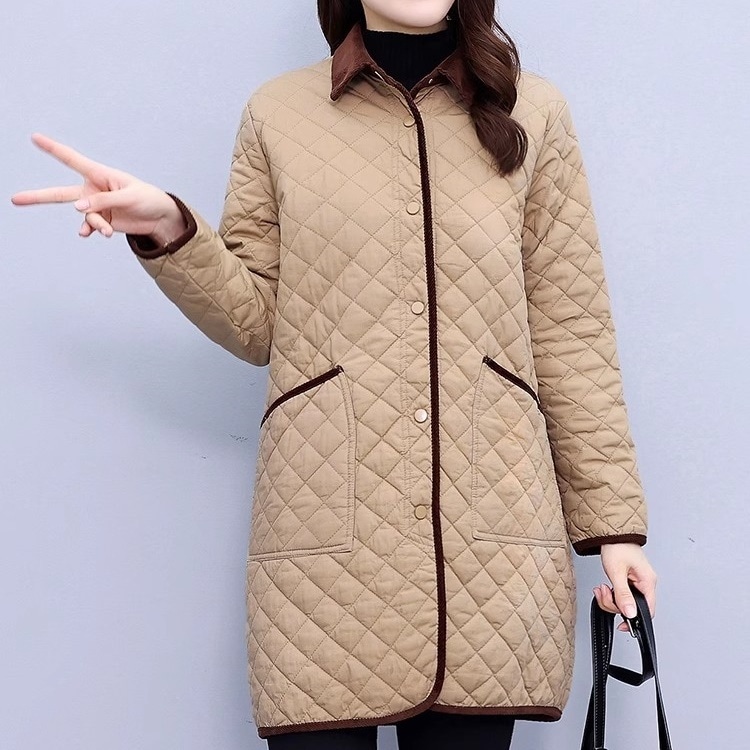 キルティングコート レディース ジャケット コート アウター 上着 膝上 長袖 襟付き スリム 細身 ストレート ポケット 前開き ボタン 大人可愛い きれいめ シンプル 上品 おしゃれ こなれ感 7,207円