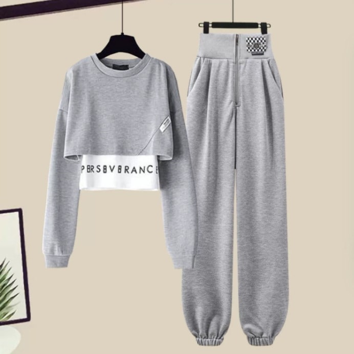 トップス ボトムス パンツ セットアップ トレーナー スウェット 袖あり 長袖 ラウンドネック ストレート ワイド 上下セット 2点セット かわいい 大人可愛い きれいめ シンプル カジュアル 大人