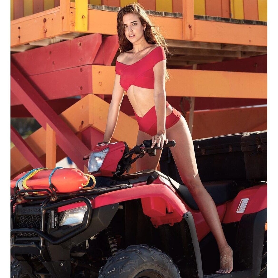 4128.セクシーなクロスビキニ（レッド）2019 春夏 海 プール BBQ スパ 大人 水着