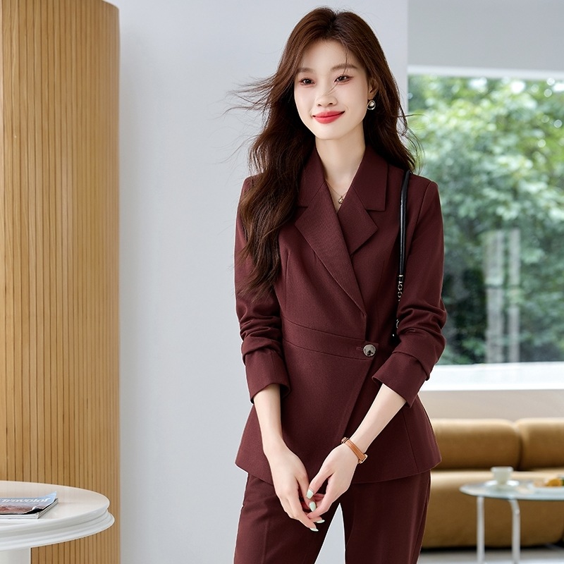 2点セット セットアップ 上下セット スーツ パンツスーツ ジャケット ミディアム丈 長袖 前開き ボタン ウエストマーク ストレートパンツ ロングパンツ ワンプリーツ かわいい 大人可愛い きれいめ