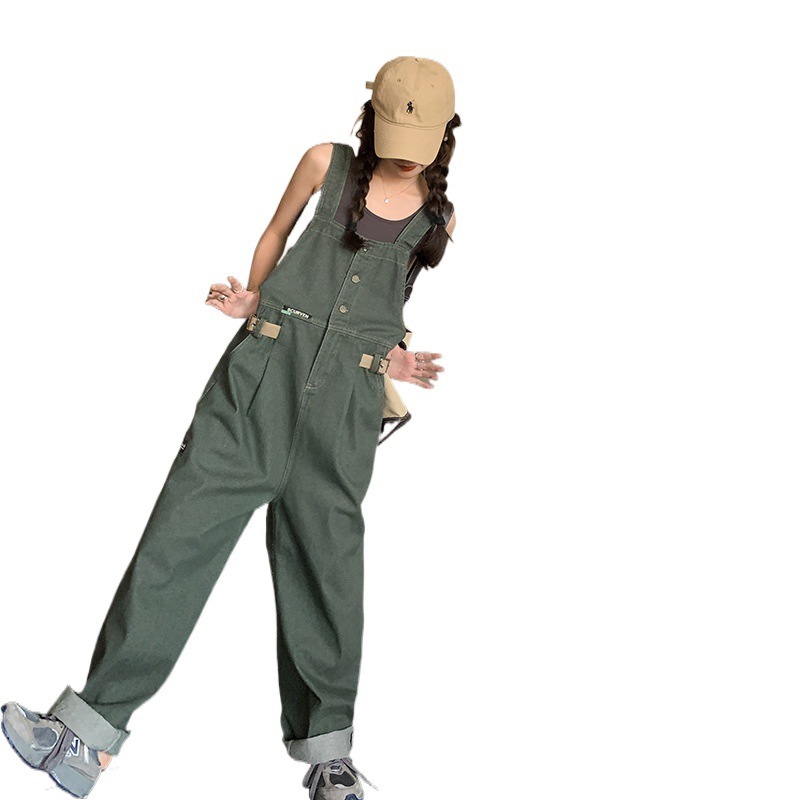 春夏のゆったりカジュアルなジーンズ 吊りズボン