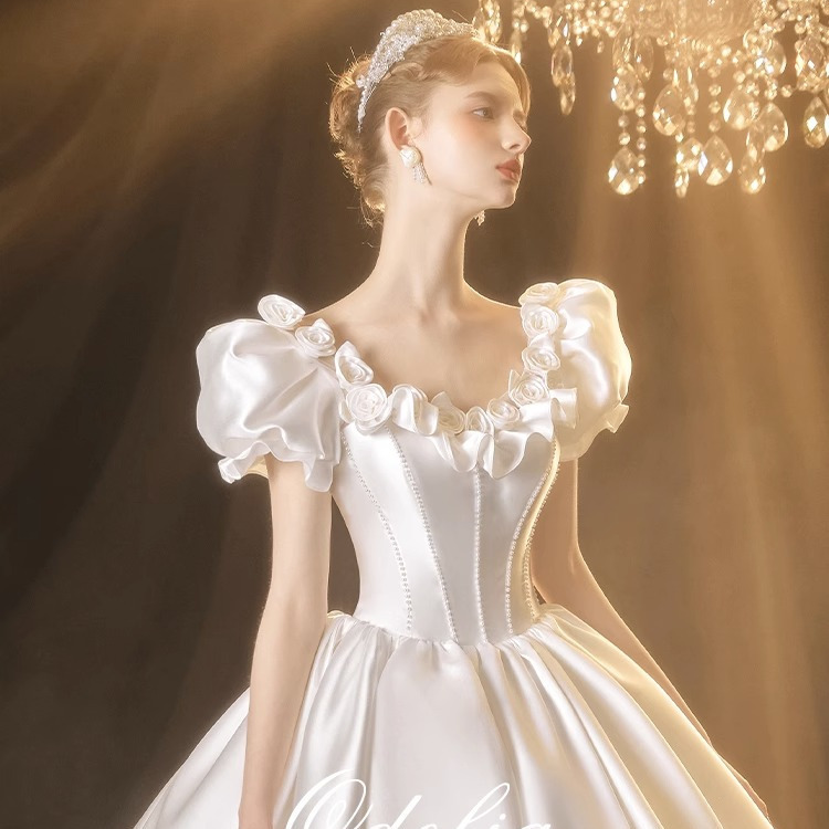 パーティードレス ウェディングドレス 新作 白 高級感 ロングワンピース 結婚式 花嫁 成人式 お呼ばれ ウェディング 演奏会 二次会 前撮り ワンピース ロングドレス