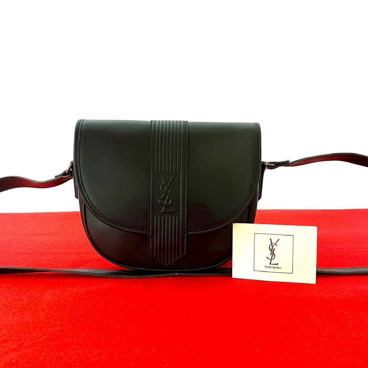ヴィンテージ YSL ロゴショルダーバッグ レザー ブラック 18218