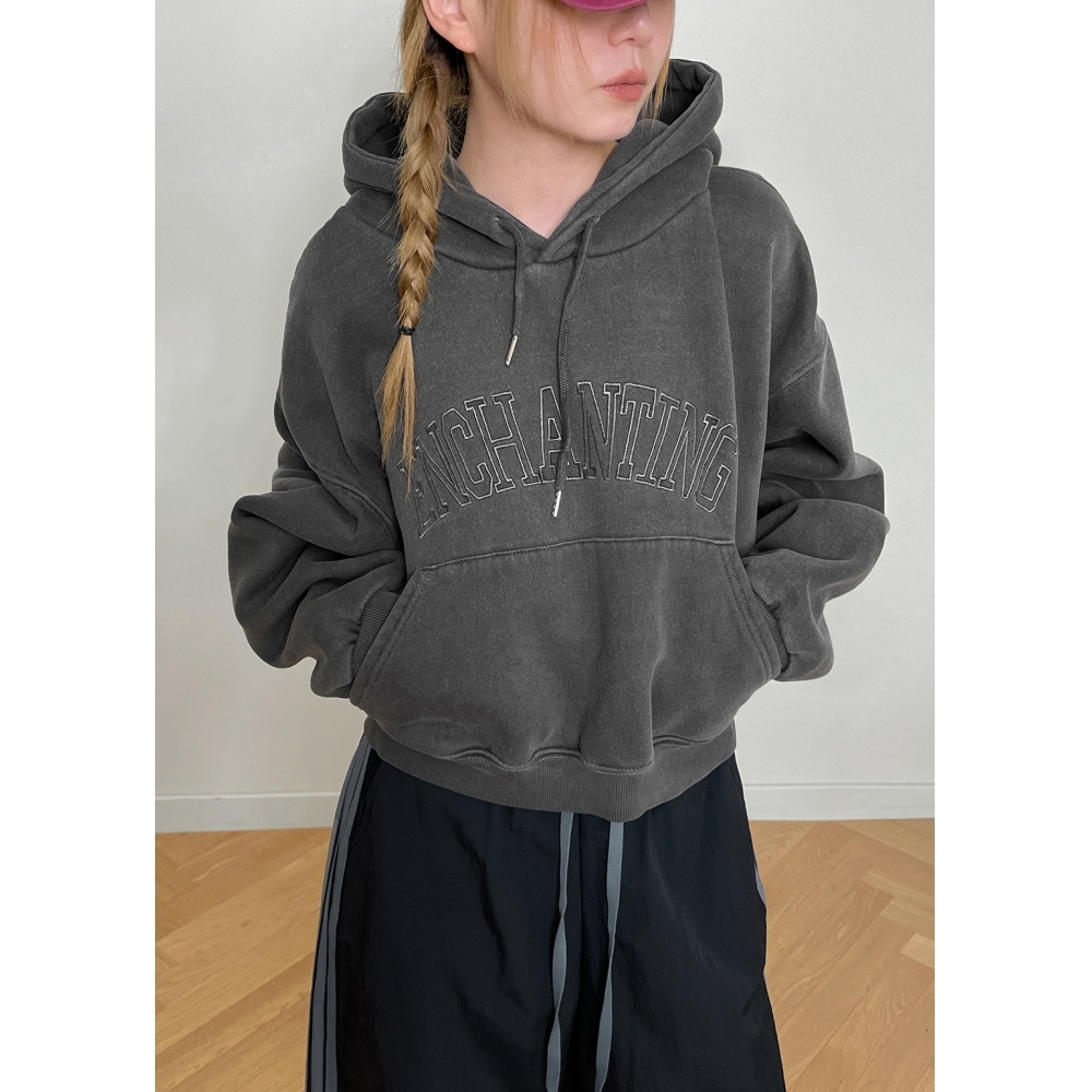 ブラックアップキャンディーピグメントクロップフレアパーカー