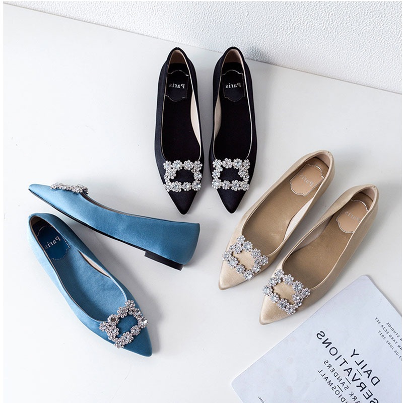 レディース ペイルブルー デコレイテッド パンプス 3color ビジュー キラキラ ローヒール 大人可愛い ママコーデ ママファッション 韓国系 オルチャン 人気 トレンド 新作 20代 30代 4 4,927円