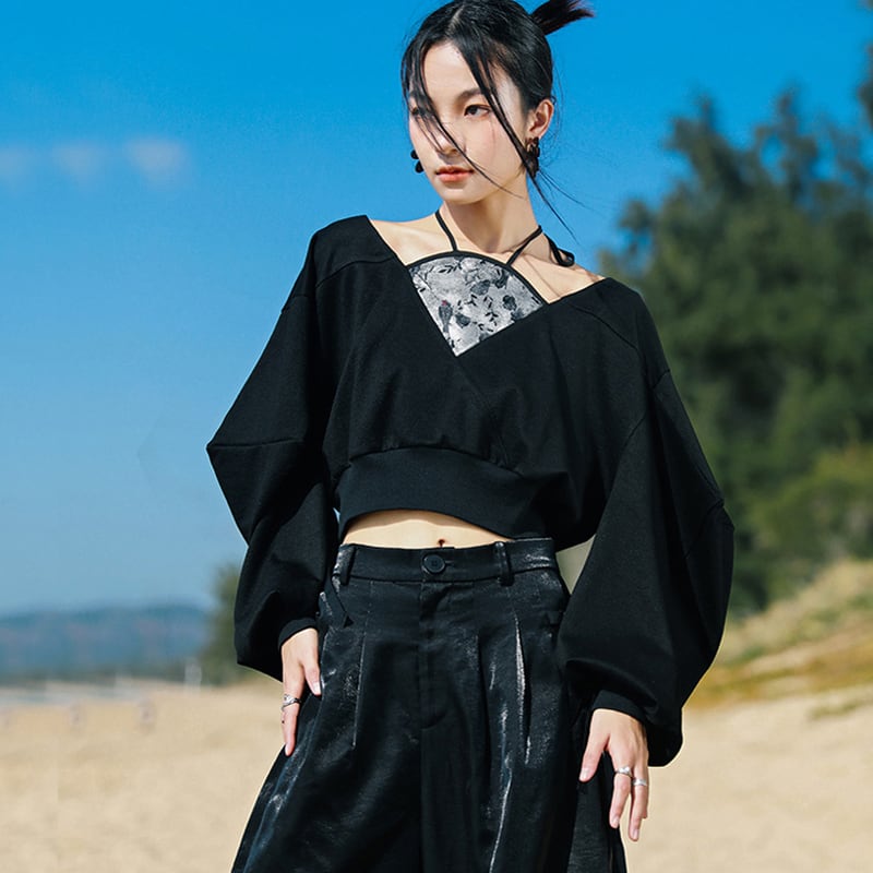 チャイナ風トップス フェイクレイヤード デザイン性有り 着痩せ 女子力アップ ブラック 黒い 個性的なデザイン ステージ衣装 演出衣装 イベント こせい 個性 特徴あり 新作 TV 主演 ステージ