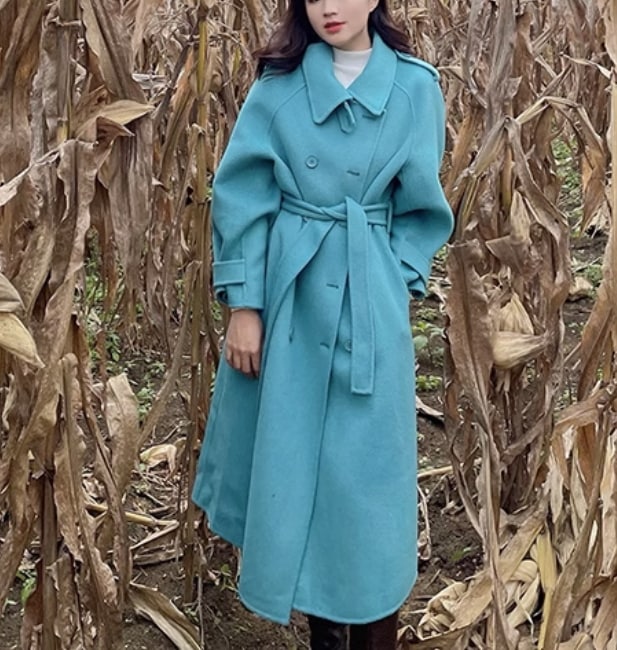 レディース ジャケット コート アウター ミモレ 長袖 フェミニン ウエストマーク ウエストリボン ボタン 中厚手 大人可愛い きれいめ 上品 おしゃれ ガーリー エレガント 主役級 存在感 無地 秋