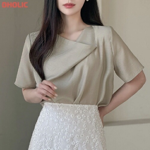 [メガ割りSALE]ベルト付ドレープネック半袖ブラウス