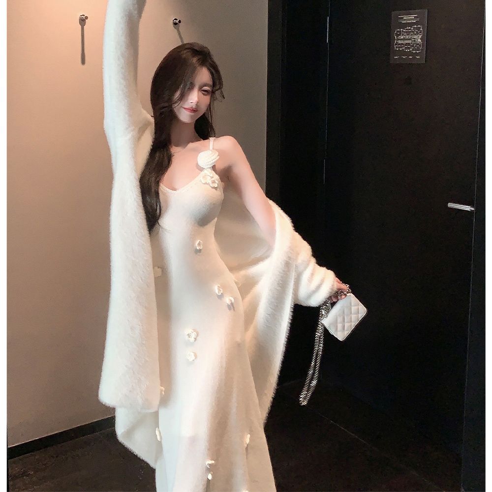 白ニットサスペンダードレスロングスリムセータードレス