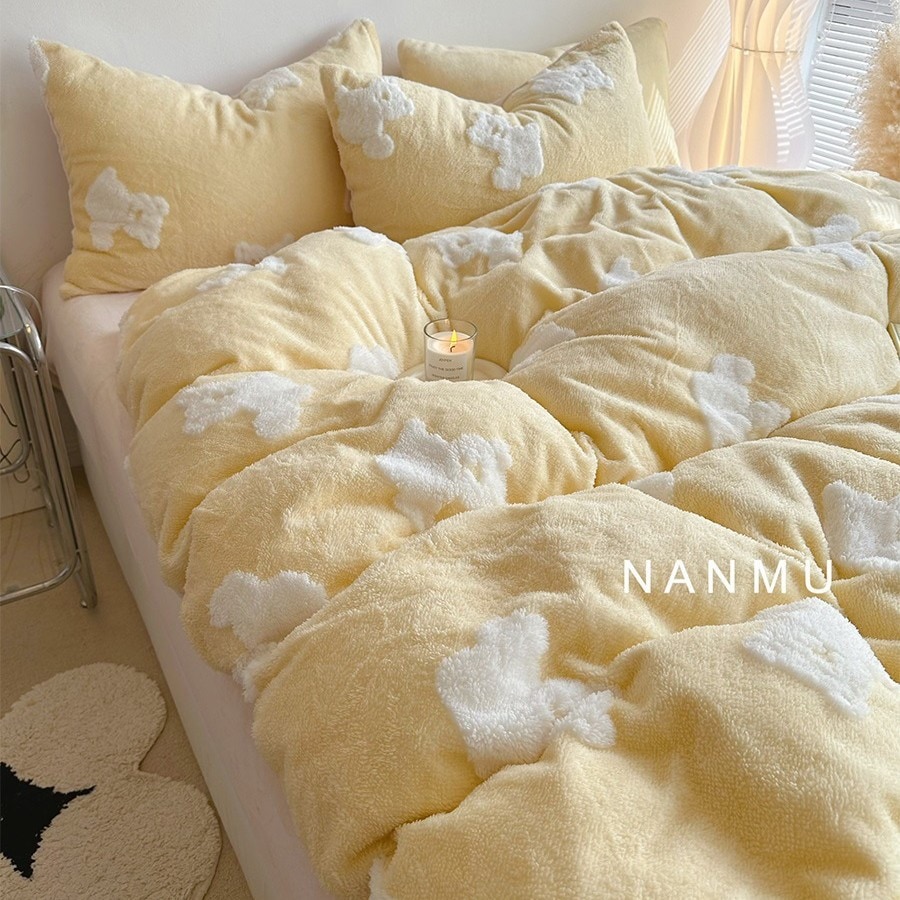 毎日の甘い Insクリーミーイエローベアミルクフリースセットセット厚くなったサンゴのフリースフリースフリースフリース漫画の寝具