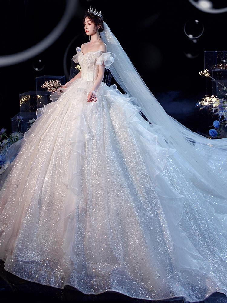 ワンショルダー ウェディングドレス 花嫁 2025年新作 メインヤーン 上質な質感 スモール 重工業 テールドレス