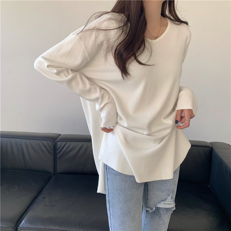 トップス Tシャツ 襟なし Vネック 袖あり 長袖 ストレート 無地 大人 おしゃれ シンプル 大人女子 こなれ感 抜け感 存在感 ラフ ルーズ 春 秋 10代 20代 30代 40代 50代