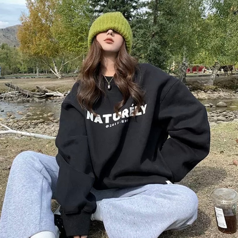 トップス シンプル パーカー フードなし トレーナー スウェット 袖あり 長袖 ドロップショルダー 萌袖 Uネック ラウンドネック クルーネック ストレート 可愛い シンプル カジュアル おしゃれ