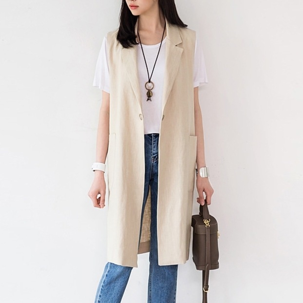 トップス ベスト 襟付き ロングベスト ポケット 前開き ボタン ロング丈 かわいい 大人可愛い きれいめ シンプル 上品 レトロ おしゃれ かっこいい カジュアル こなれ感 個性的 主役級 存在感