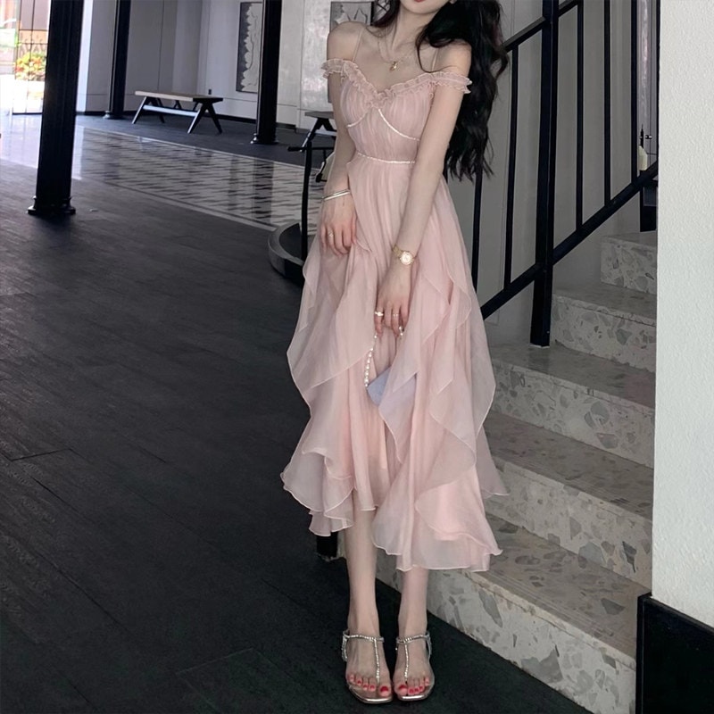 スーパーフェアリースイートサスペンダードレス女性2024春夏ウエスト痩身気質膝丈スカート