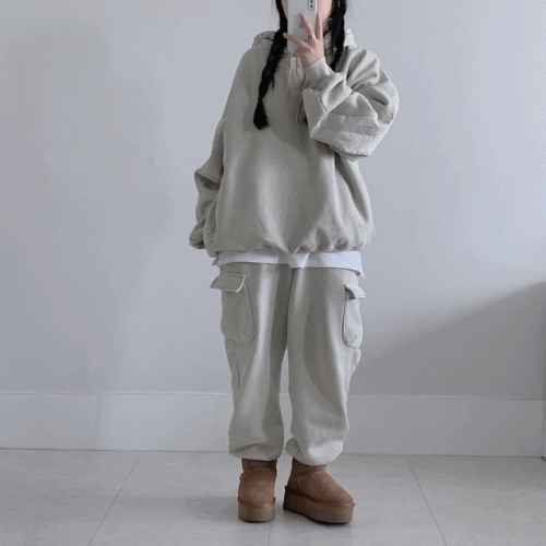 ピグメント キルティング ジョガー パンツ