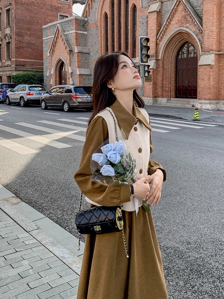 今年人気のレディースドレススーツ2024年秋新作長袖ベストシャツスカート2点セット