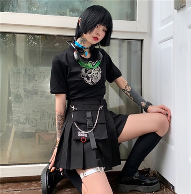 ボトムス パンツ ショートパンツ ミニスカート ミニ ミニ丈 ショート ショート丈 アシンメトリー 切り替えデザイン ドッキング ベルト ポケット 薄手 かわいい カジュアル おしゃれ お洒落 6,980円