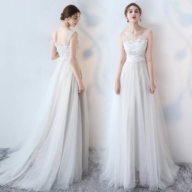 ホワイトドレス レース チュール ロングドレス イブニングドレス ノースリーブ Aライン ウェディングドレス 白 20代 30代 発表会ドレス トレーン 二次会ドレス パーティードレス お呼ばれドレス