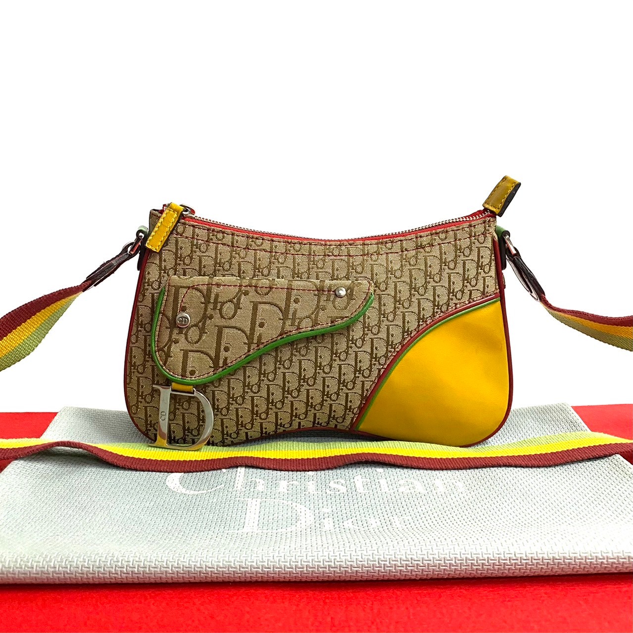 サドルバッグ トロッター 柄 ラスタショルダーバッグ レザー キャンバス ベージュ 29777