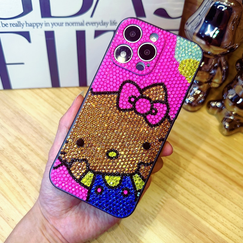 ハンドメイド iPhoneケース 日焼ハローキティ キラキラのラインストーン iPhone16/15/14/13/12/11ケース Plus Pro Max キティちゃん かわいい