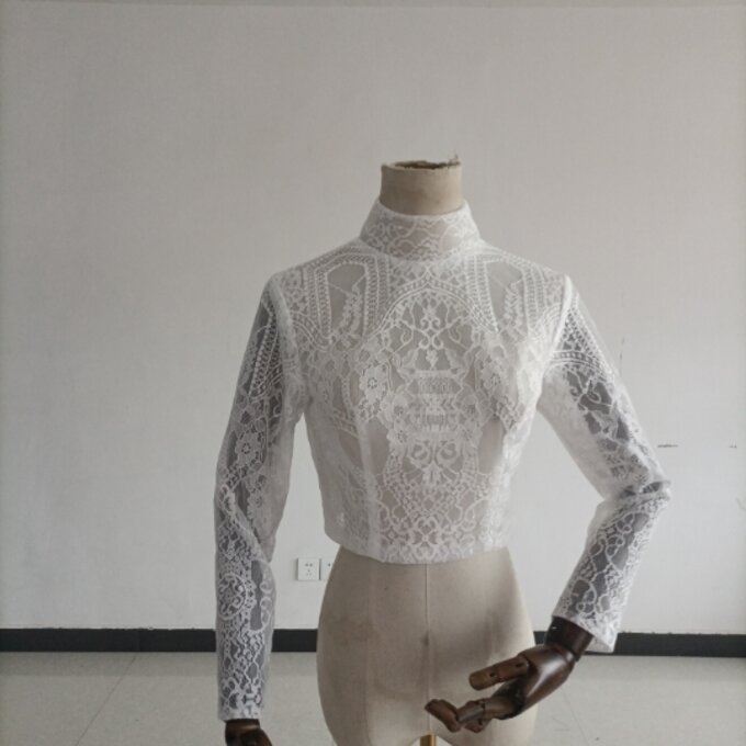 美品！魅惑の花レース 長 袖 フェミニンなフレームレースの袖トップス