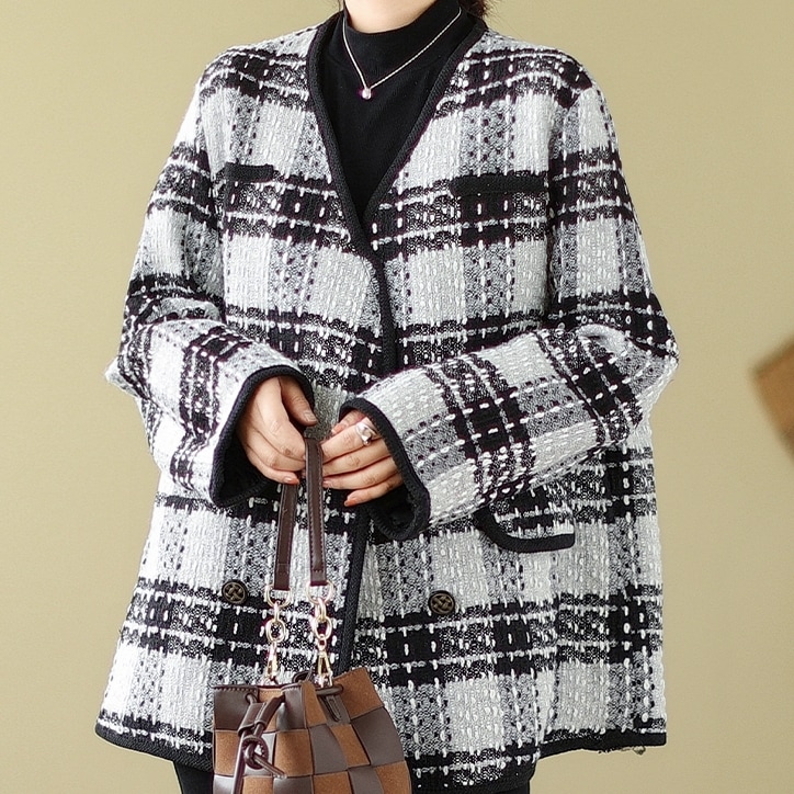 アウター ジャケット 長袖 Vネック ノーカラージャケット 前開き ボタン ミディアム丈 ポケット 大人可愛い 可愛い きれいめ シンプル 上品 おしゃれ レトロ かっこいい カジュアル こなれ感 8,497円