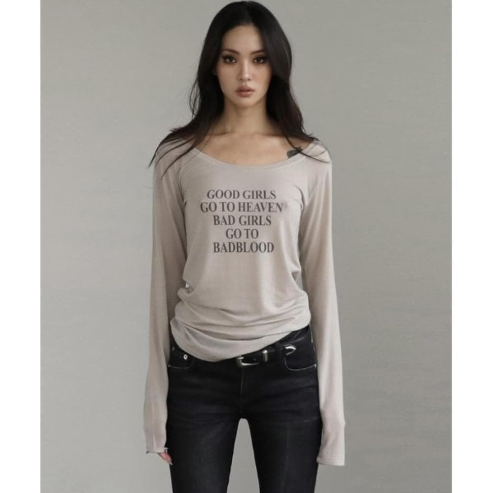 BADBLOOD Bad Girls Loose Fit Top Sand w-tee22-060