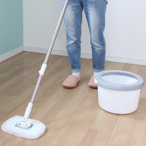 回転モップ トルネードプラス 角型 水拭き モップ バケツ 床掃除 掃除 伸縮柄 洗浄 脱水 回転 汚れ 落とす 床 フローリング 畳 玄関 廊下 モップ絞り