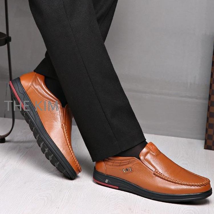 パンプス　レディース革靴　女性　フラット　春夏秋冬　オールシーズン　本革　ウェッジソール 疲れない　履きやすい　革靴　シューズ　歩きやすい　 婦人靴