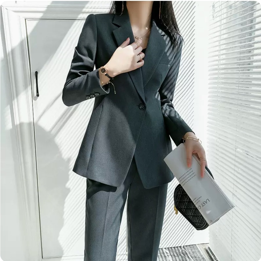 スーツ アウター ジャケット 上着 トップス レギュラー丈 長袖 スマート かわいい 可愛い きれいめ シンプル 上品 おしゃれ お洒落 かっこいい 可愛い 女子 クール エレガント