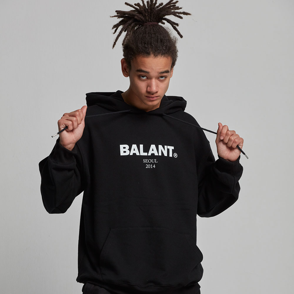 オリジナルヘビーロゴベーシックパーカー-ブラック