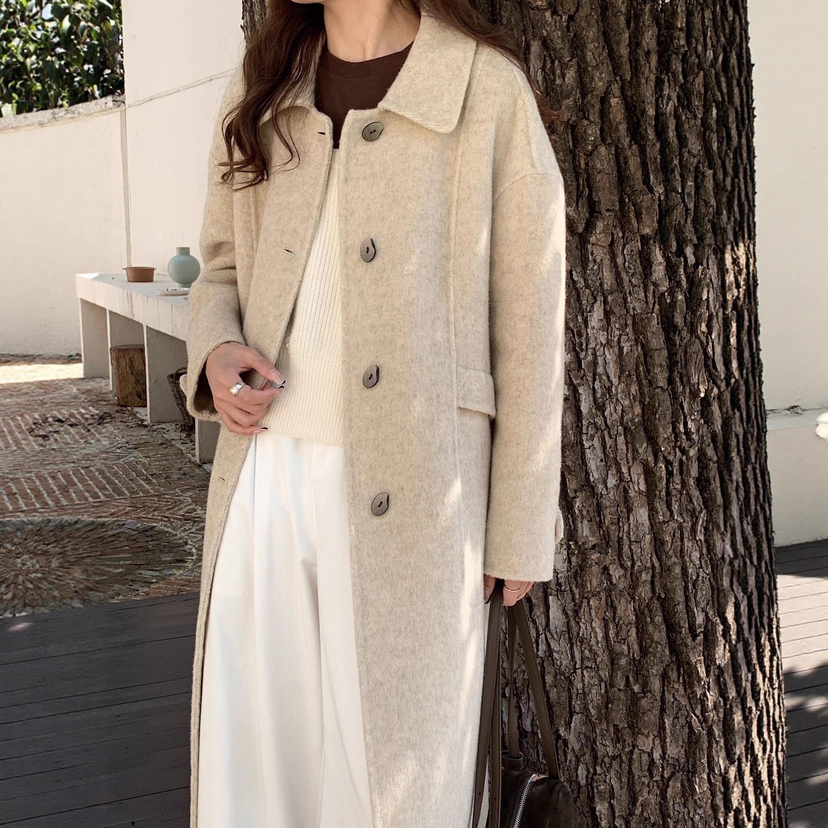 秋冬定番の両面ウールコートボタンダウンカラーミドル丈厚手シンプルな韓国風レディースウールコート
