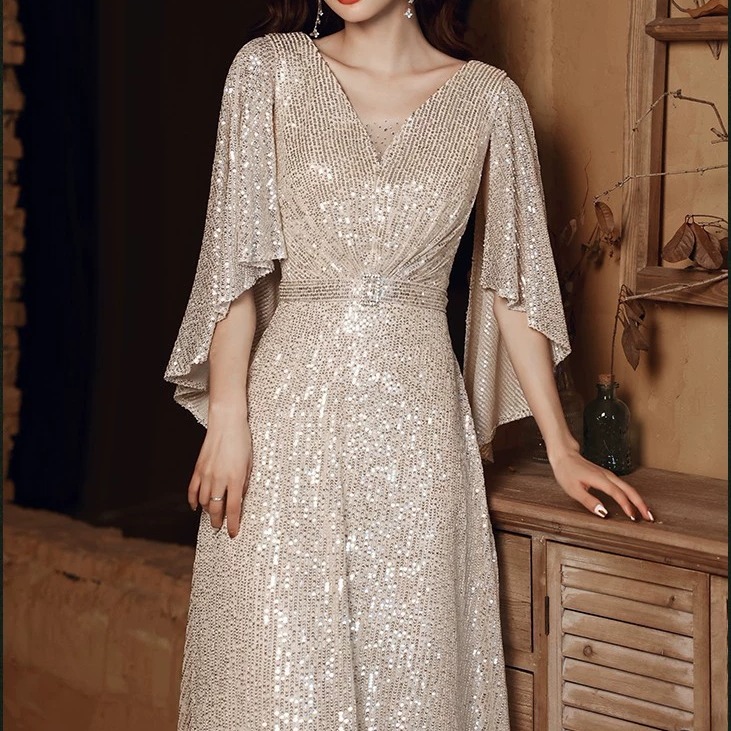 ドレス 衣装 ウエディングドレス 披露宴ドレス イブニングドレス ロングドレス カラードレス 5分袖 Vネック ウエストベルト キラキラ スパンコール ロング丈 可愛い かわいい 大人可愛い