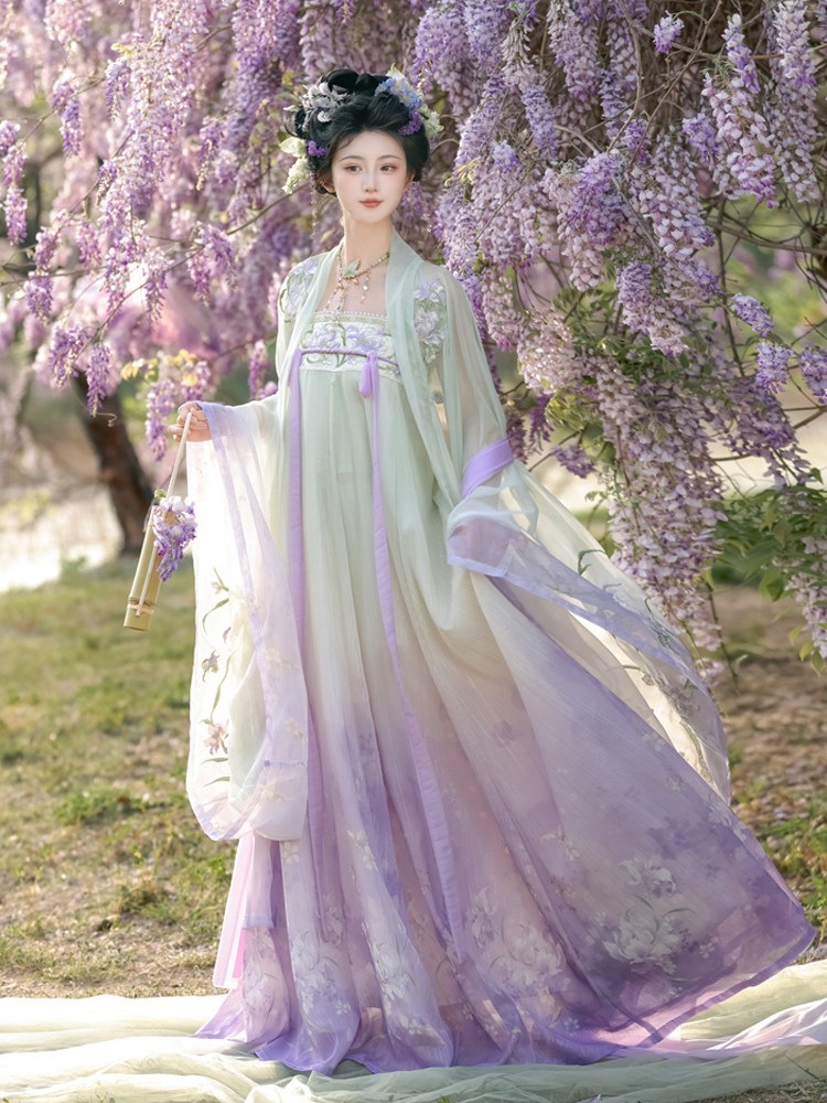 漢服女性用蘭珊小記漢服オリジナルデザイン紫鳶重工刺繍の大袖衫斉胸襦裙仙気日常着