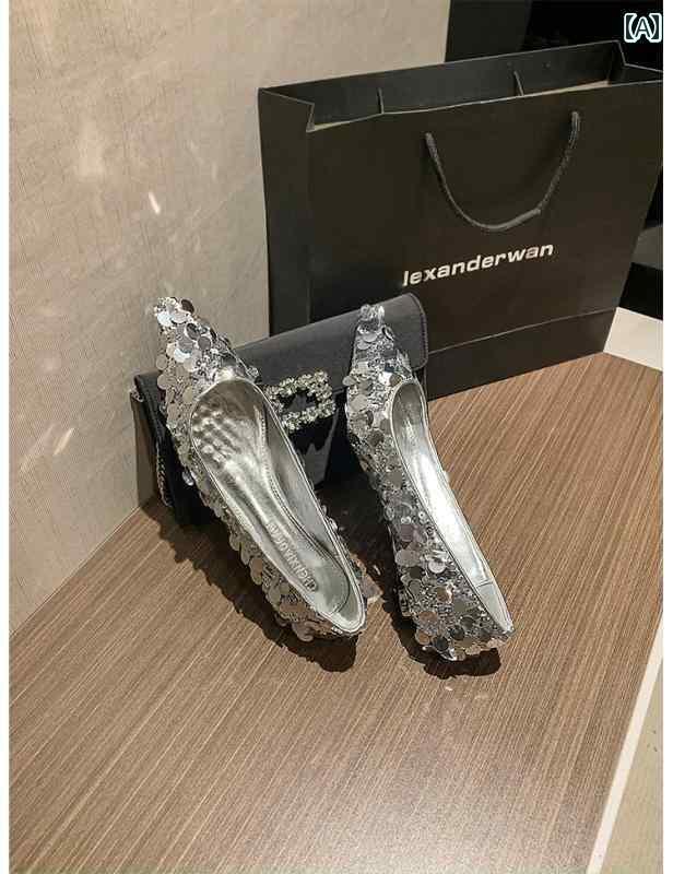 【激安】靴 レディース パンプス ローヒール 低め おしゃれ つま先 ウェッジ スパンコール キラキラ キラキラ キラキラ シルバー シューズ 浅い ローヒール フラット シューズ 7,051円