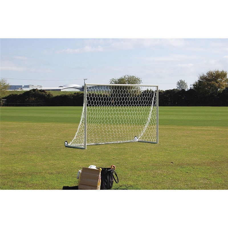 (代引き個人宅北海道沖縄への配送不可)三和体育 アルミフットサルゴール60キャスターツキ ベッ フットサル器具 (s4866)