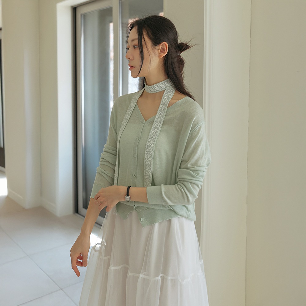 フロントレースタイセットVネックニットカーディガン