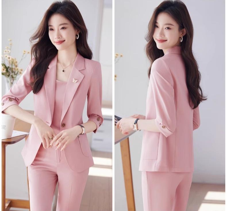 レディース パンツスーツ 七分袖 セットアップ 薄ピンク 薄ベージュ 青灰色 黒 上着 七分袖 ジャケット インナー ３点 スリムフィット 薄手 フォーマル ビジネス 式典 ミニマル フェミニン エレ 7,650円