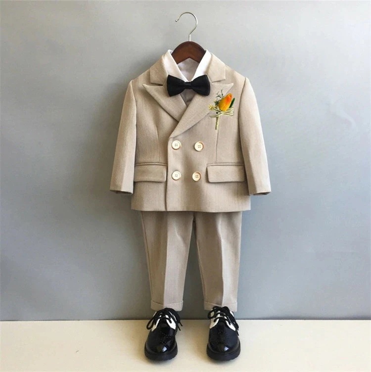 お急ぎくださいベビー スーツ 子供 スーツ 男の子 キッズスーツ フォーマルスーツ ベビースーツ 小学生 入学スーツ ベージュ グレー 5点/6点セット 発表会 演奏会 礼服 卒業式スーツ 制服 春秋