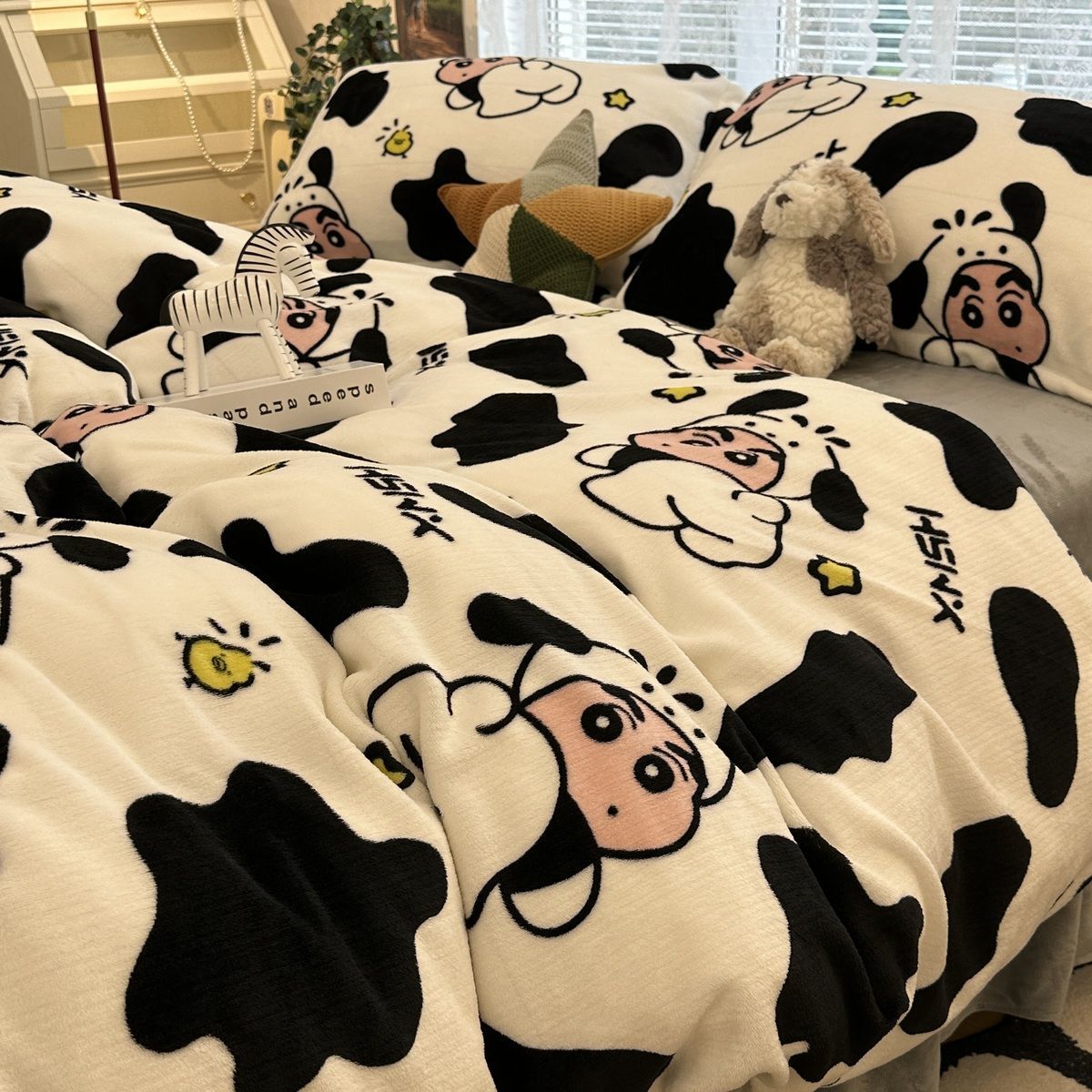 冬のクレヨンしんちゃん ミルクベルベット4点セット増厚コーラルベルベット掛け布団カバー両面ベルベットフランネルシーツ3点セット 8,178円