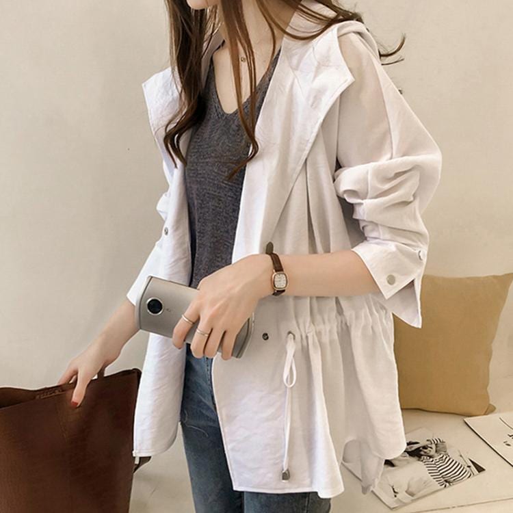 レディースコート　チェスターコート　女性　スプリングコート　トレンチコート　フード付き 春夏秋　ジャケット　アウター　通勤