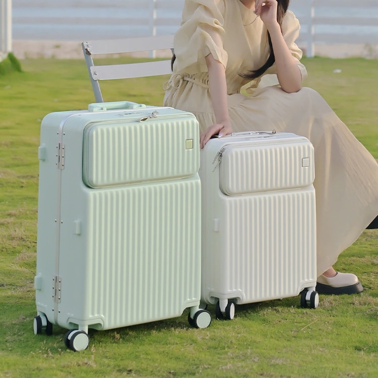 【急速出荷】キャリーケース スーツケース 機内持ち込み パソコン収納 大容量 超軽量 360回転キャスタ 旅行バック 8,015円