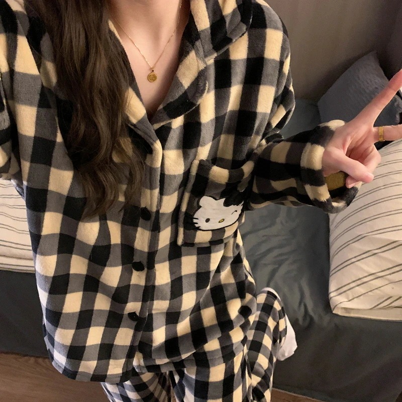 【急速出荷!】女性用日本の漫画猫チェック柄コーラルベルベットパジャマ厚くて暖かい秋冬コーラルベルベットホームウェアセット